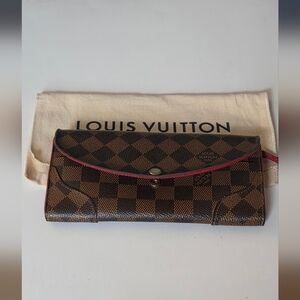 Louis Vuitton Classic Checkered Wallet Dust Bag Included